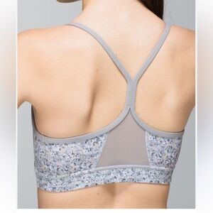 LULULEMON FLOW Y BRA NULU MULTICOLOR GRAY COLOR SIZE 4 EUC